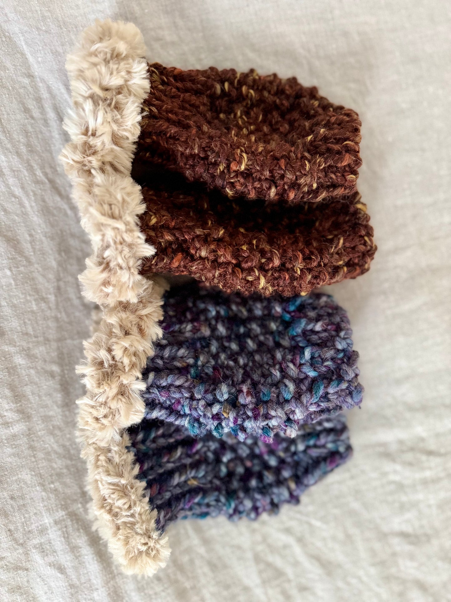 Artemis Handwarmers - Hand-Knitted Seed Stitch with Faux Fur Trim